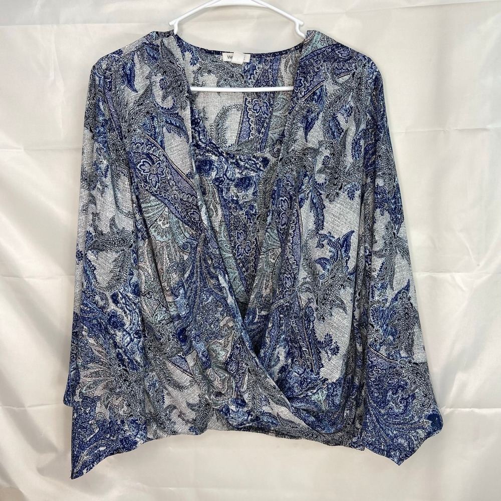 NWOT Westport women's blue white paisley cross front‎ bell sleeve lined blouse L